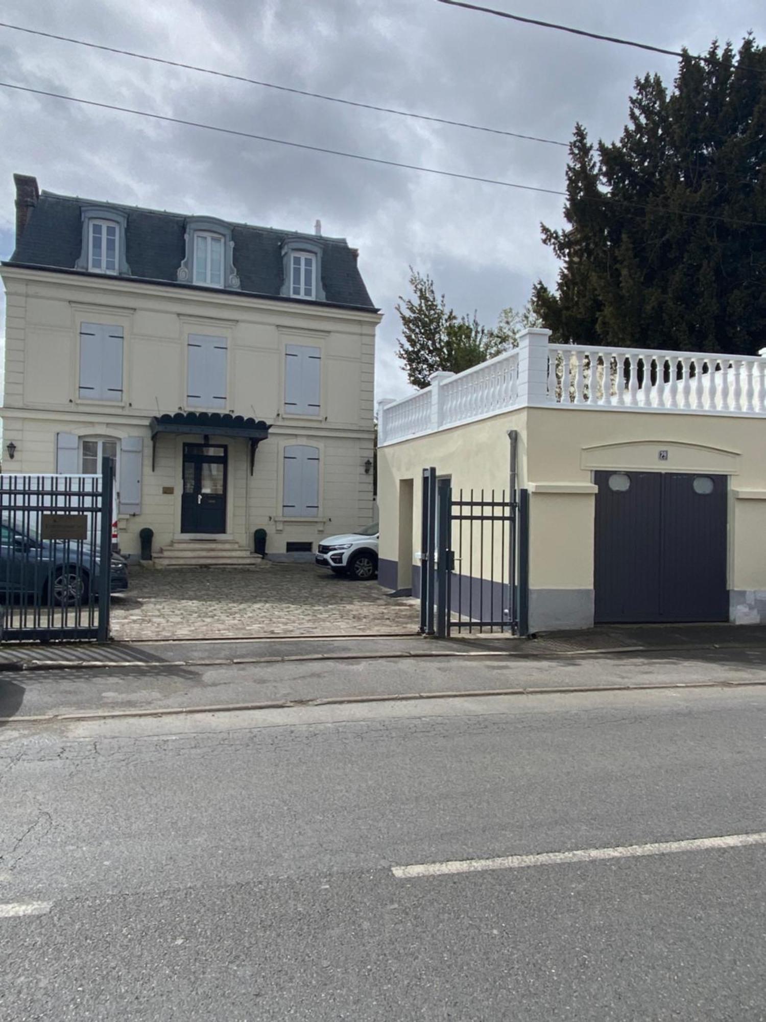 Hotel Particulier Champlan Exterior photo